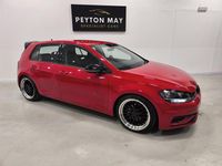 Used VW Golf VII SE 130 HP (95 kW) 2018 Red Hatchback