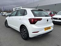Usado VW Polo Life 95 CV (69 kW) 2024 Blanco Utilitario