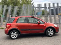 Used Suzuki SX4 SZ4 118 HP (86 kW) 2011 Orange Hatchback