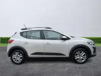 Gebraucht Dacia Sandero Expression 90 PS (66 kW) 2023 Grau Kleinwagen