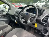 Begagnad Ford Transit Custom Limited 125 HK (91 kW) 2016 Vit Van