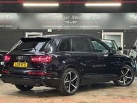 Begagnad Audi Q7 Black Edition 2018 Svart SUV
