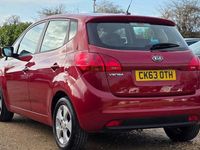 Used Kia Venga 125 HP (91 kW) 2013 Red Hatchback