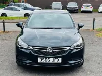 Used Vauxhall Astra Design Edition 100 HP (73 kW) 2016 Green Hatchback