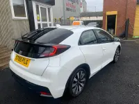Used Honda Civic SE Plus 142 HP (104 kW) 2015 White Hatchback