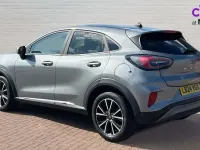 Usado Ford Puma Titanium 125 CV (91 kW) 2024 Plateado SUV