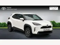 Used Toyota Yaris Design 2022 White Hatchback