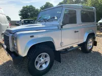 Used Land Rover Defender 120 HP (88 kW) 2014 Silver Estate