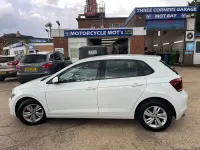 Used VW Polo SE 65 HP (47 kW) 2019 White Hatchback