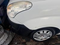 Usado Fiat Doblò 2014 Branco Monovolume