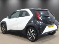 Used Toyota Aygo X 72 HP (52 kW) 2023 White SUV