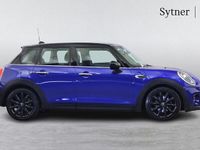 Used Mini Cooper Classic 134 HP (98 kW) 2019 Blue Hatchback