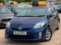 Usado Toyota Prius T3 136 CV (100 kW) 2012 Azul Utilitario