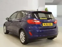 Usado Ford Fiesta Titanium 100 HP (73 kW) 2018 Azul Citadino