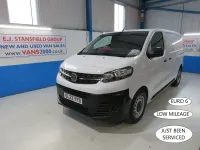 Used Vauxhall Vivaro 100 HP (73 kW) 2023 White MPV