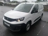 Used Peugeot Partner Premium 102 HP (75 kW) 2023 White MPV