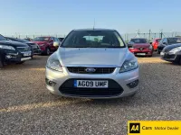 Used Ford Focus Zetec 100 HP (73 kW) 2009 Silver Hatchback