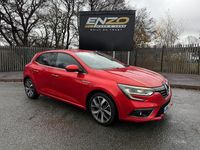 Used Renault Mégane IV Dynamique 110 HP (80 kW) 2016 Red Hatchback