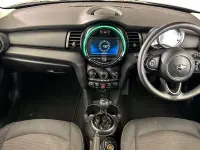 Used Mini ONE Classic 101 HP (74 kW) 2020 Green Hatchback
