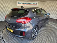 Used Kia Ceed GT-Line 134 HP (98 kW) 2018 Silver Hatchback