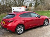 Used Mazda 3 2015 Red Hatchback