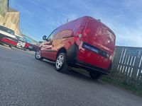 Used Fiat Doblò 90 HP (66 kW) 2013 Red MPV