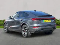 Begagnad Audi e-tron Premium 284 kW (387 HK) 2026 Grå SUV