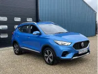 Usado MG ZS Excite 106 CV (77 kW) 2023 Azul SUV