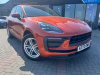 Used Porsche Macan 265 HP (194 kW) 2022 Orange SUV
