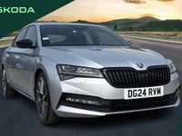 Usado Skoda Superb SportlinePlus 147 CV (108 kW) 2024 Plateado Utilitario