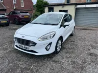 Used Ford Fiesta Zetec 100 HP (73 kW) 2019 White Hatchback