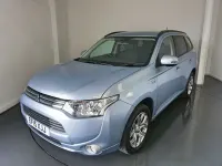 Used Mitsubishi Outlander P-HEV 200 HP (147 kW) 2015 Blue SUV
