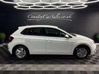Used VW Polo Life 95 HP (69 kW) 2022 White Hatchback