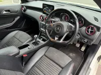 Begagnad Mercedes A250 AMG 2016 Vit Halvkombi
