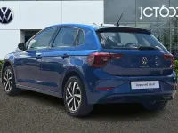Used VW Polo Life 95 HP (69 kW) 2023 Blue Hatchback
