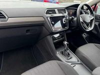 Used VW Tiguan Allspace Life 150 HP (110 kW) 2022 Red SUV