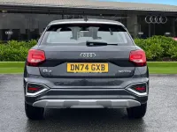 Usado Audi Q2 Sport 116 CV (85 kW) 2024 Gris SUV