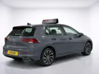 Używany VW Golf VIII Life 2023 Szary Hatchback