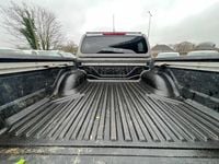 Used Nissan Navara Tekna 190 HP (139 kW) 2019 Grey Pickup