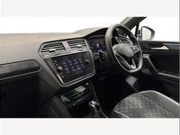 Used VW Tiguan R-line 187 HP (137 kW) 2022 White SUV