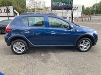 Gebraucht Dacia Sandero Essentiel 90 PS (66 kW) 2019 Blau Kleinwagen