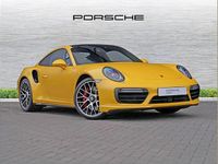 Usado Porsche 911 532 HP (391 kW) 2018 Amarelo Coupé