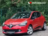 Used Renault Clio IV Dynamique 89 HP (65 kW) 2014 Red Hatchback