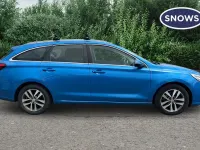 Used Hyundai i30 SE 110 HP (80 kW) 2017 Blue Estate