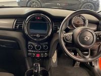 Used Mini Cooper Sport 136 HP (100 kW) 2019 Solaris orange metallic Hatchback