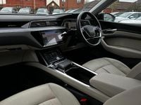 Used Audi e-tron Design 300 kW (408 HP) 2020 SUV