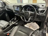 Used Isuzu D-Max 163 HP (119 kW) 2023 Grey Pickup