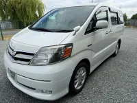 Usado Toyota Alphard 2008 Branco Monovolume