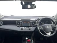 Usado Toyota RAV4 197 HP (144 kW) 2018 SUV
