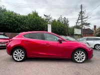 Used Mazda 3 Inclusive 165 HP (121 kW) 2016 Red Hatchback